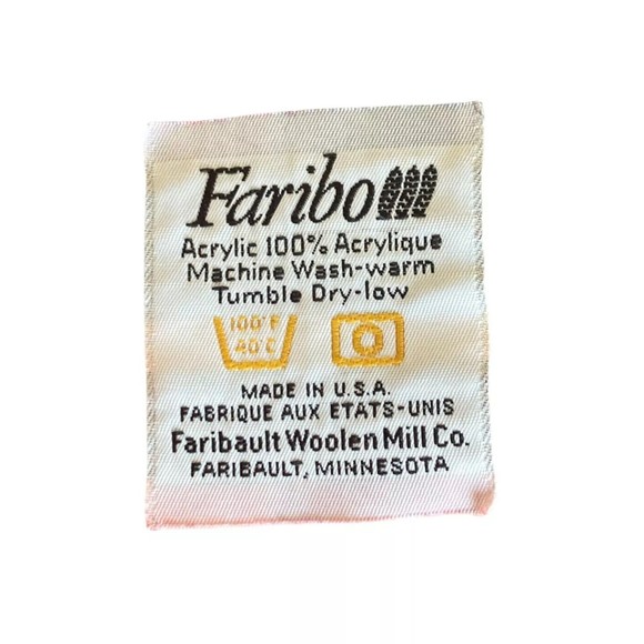 Faribo Wool Blanket 53x40 Plaid Fringed Red Black Made In USA 100% Acrylique - Picture 3 of 3